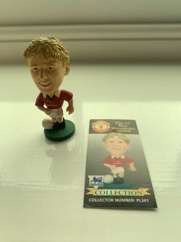 David May Manchester United Corinthian Figure and Card