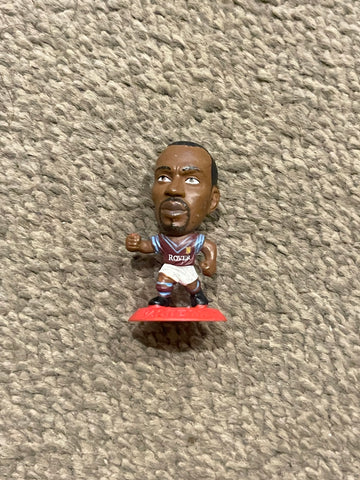 Darius Vassell Aston Villa Corinthian Microstars Figure