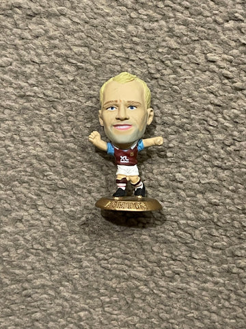 Dean Ashton West Ham United Corinthian Microstars Figure