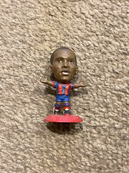 Samuel Eto’o Barcelona Corinthian Microstars Figure