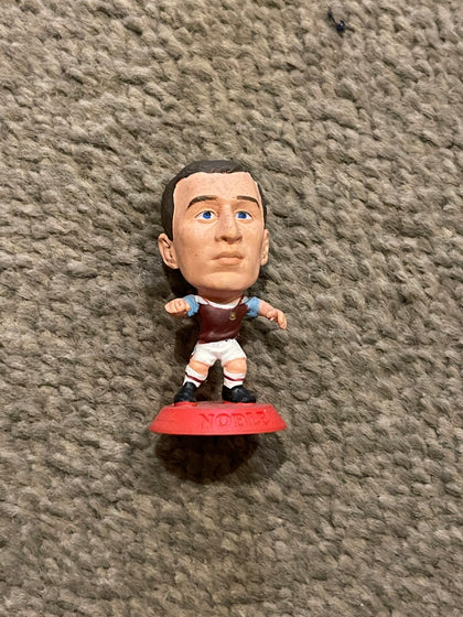 Mark Noble West Ham United Corinthian Microstars Figure