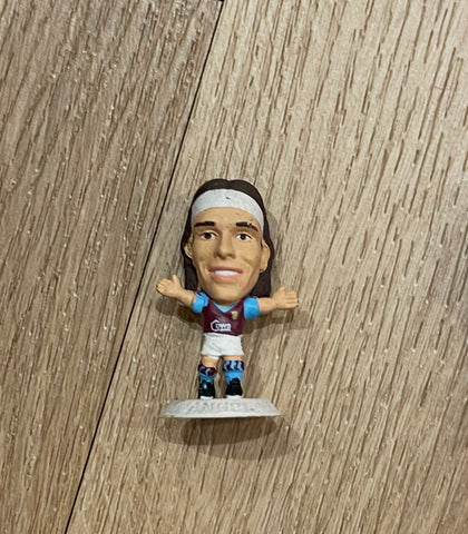 Juan Pablo Angel Aston Villa Corinthian Microstars Figure