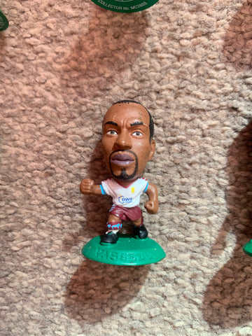 Darius Vassell Aston Villa Corinthian Microstars Figure