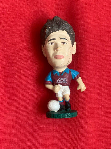 Savo Milosevic Aston Villa Corinthian Figure