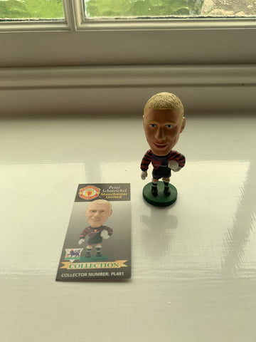 Peter Schmeichel Manchester United Corinthian Figure and Card